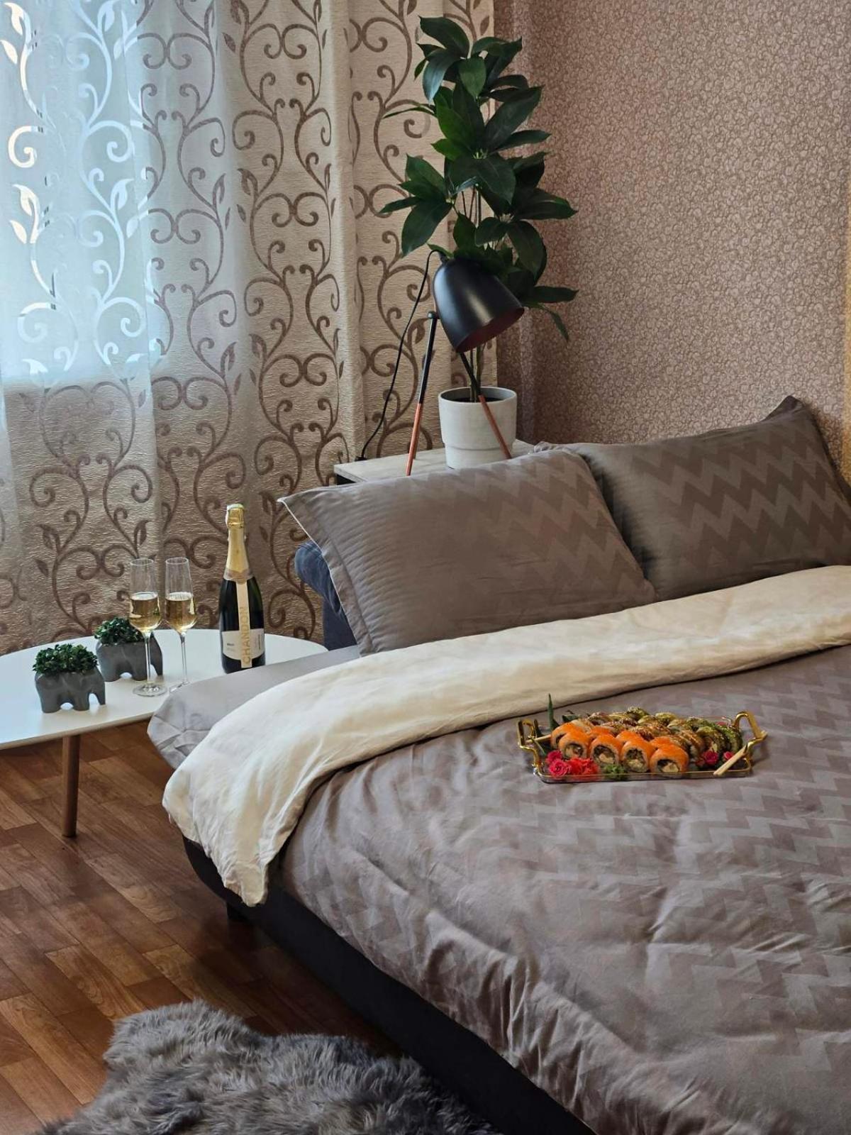 Apartment на вечернем # качалова Kryvyi Rih